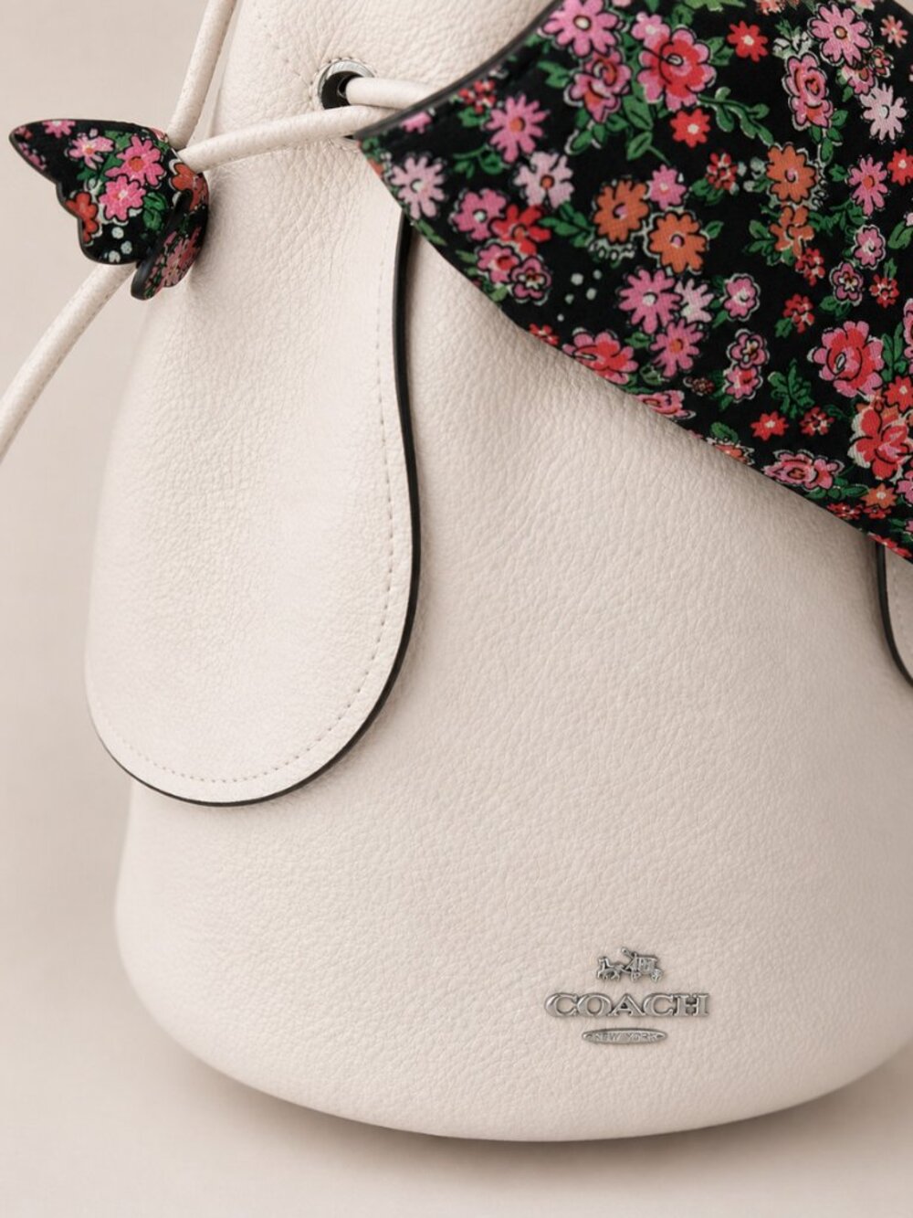 Coach Blossom Petal Bucket Bag Chalk Pebble Leather Floral Limited Edition w/ Du - Picture 6 of 14
